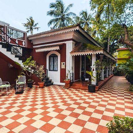The First House By V3Homestay 4Bhk Private Pool Калангут Экстерьер фото