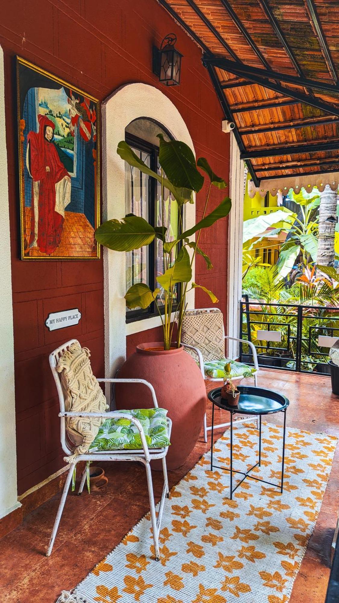 The First House By V3Homestay 4Bhk Private Pool Калангут Экстерьер фото